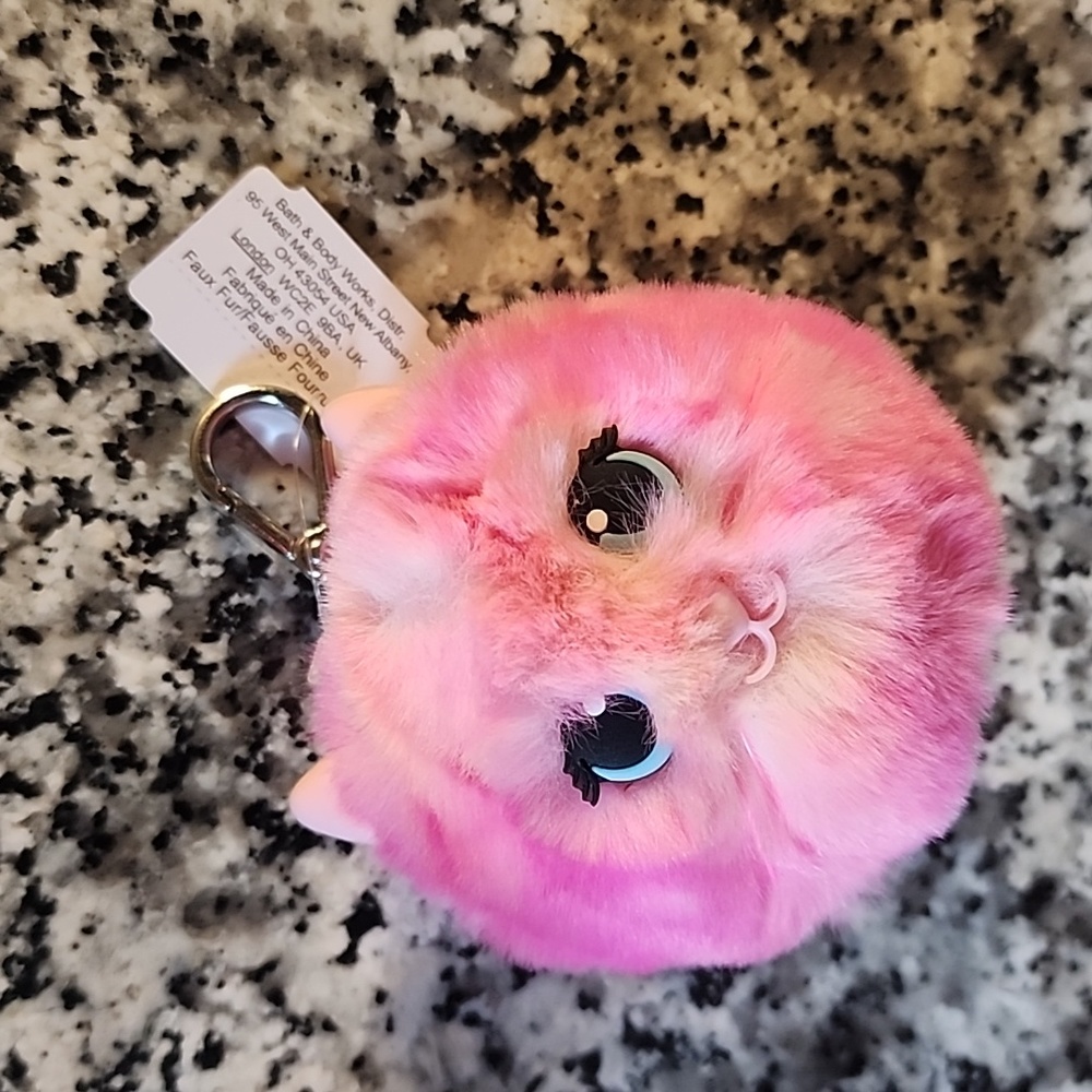 BBW furry pink kitty pom pom pocketbac holder